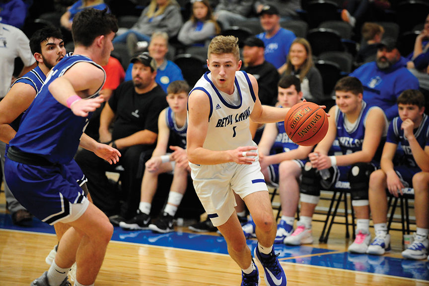 12-18 bl Jordan Frazier (vs. Phelps).jpg